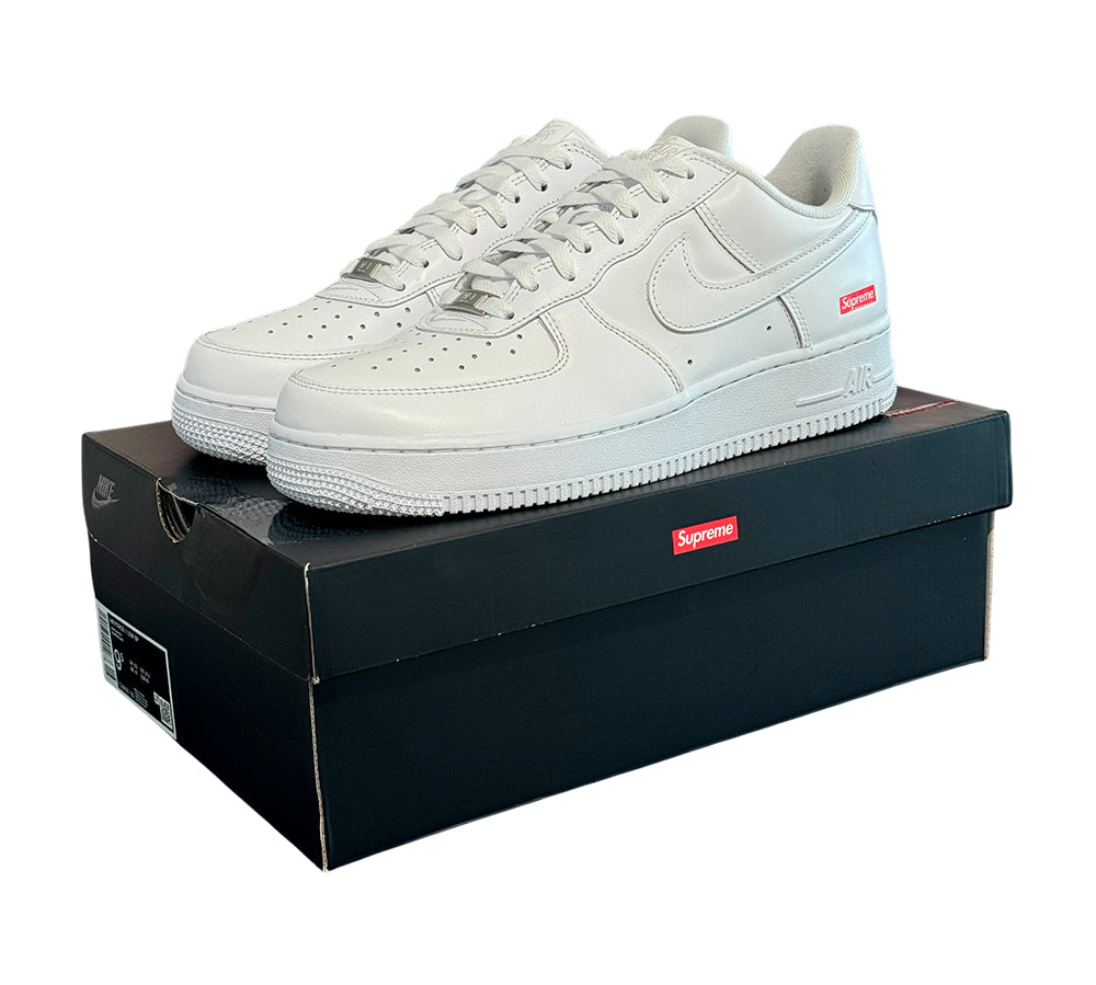 Nike Air Force 1 Low 43 - Supreme White (USADO)