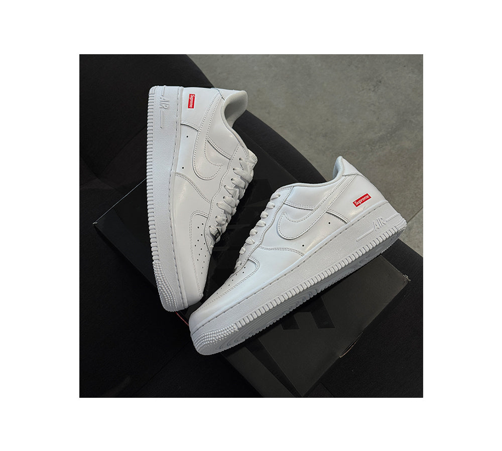 Nike Air Force 1 Low 43 - Supreme White (USADO)